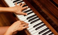Flygel: Ett tidlöst mästerverk i musikens värld