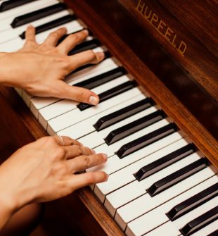 Flygel: Ett tidlöst mästerverk i musikens värld