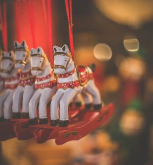 Dalahästen  mer än en souvenir från dalarna