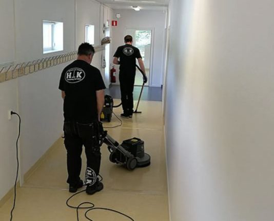 Golvvård som håller i längden  kunskap, metoder och smarta val